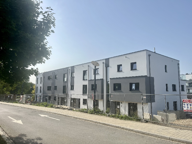 _69136a135ff771_20048189[.jpg]